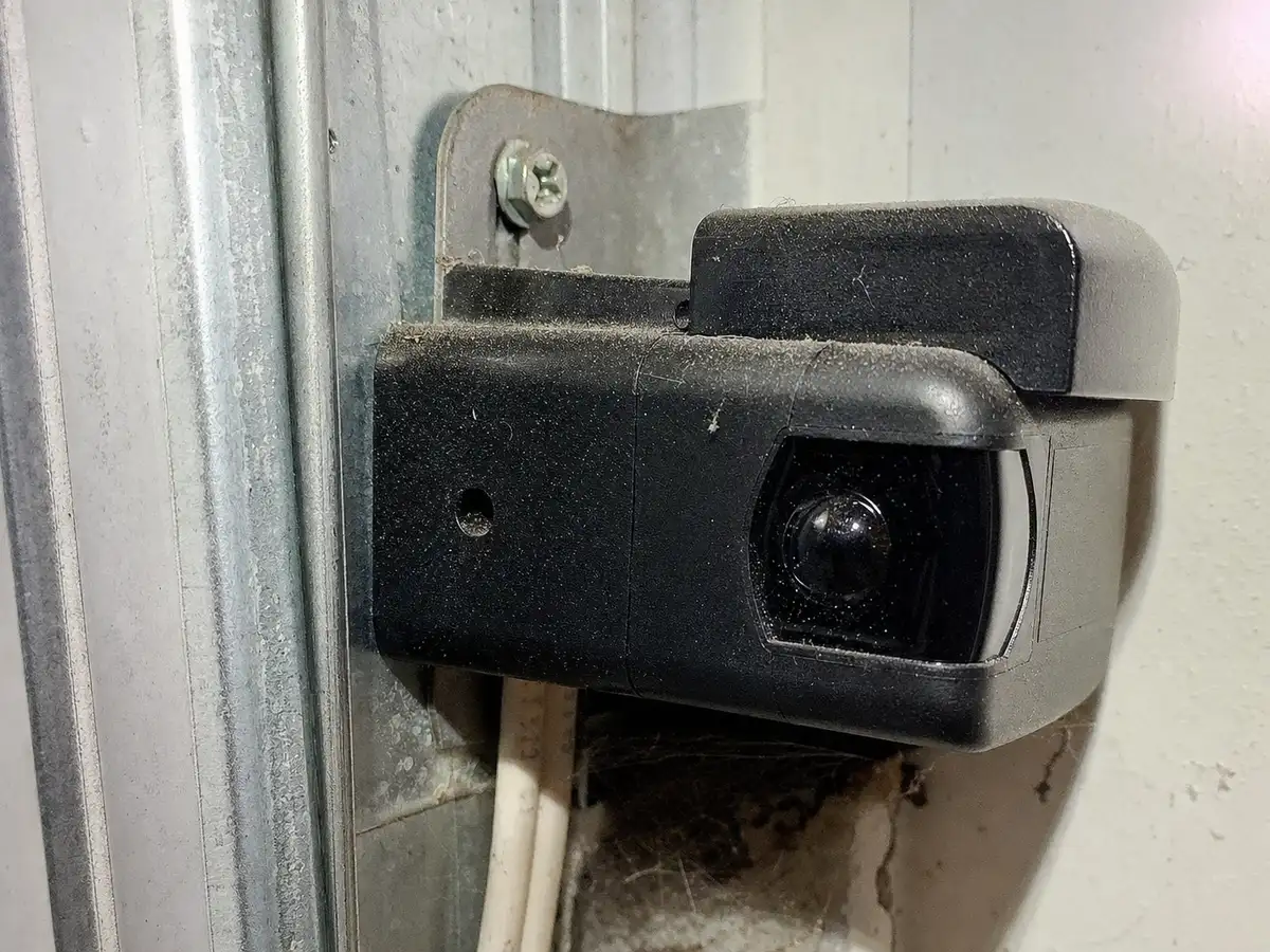 Garage Door Sensor Repair in Los Angeles, CA